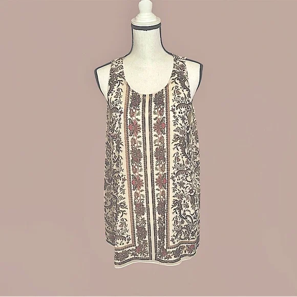 EUC! MAX STUDIO FLOWERED SLEEVELESS BLOUSE - Picture 2 of 11